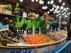 -领鲜活海鲜榴莲自助火锅(东门店)