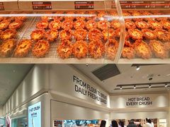 -HOT CRUSH趁热集合·现烤面包(环球港店)