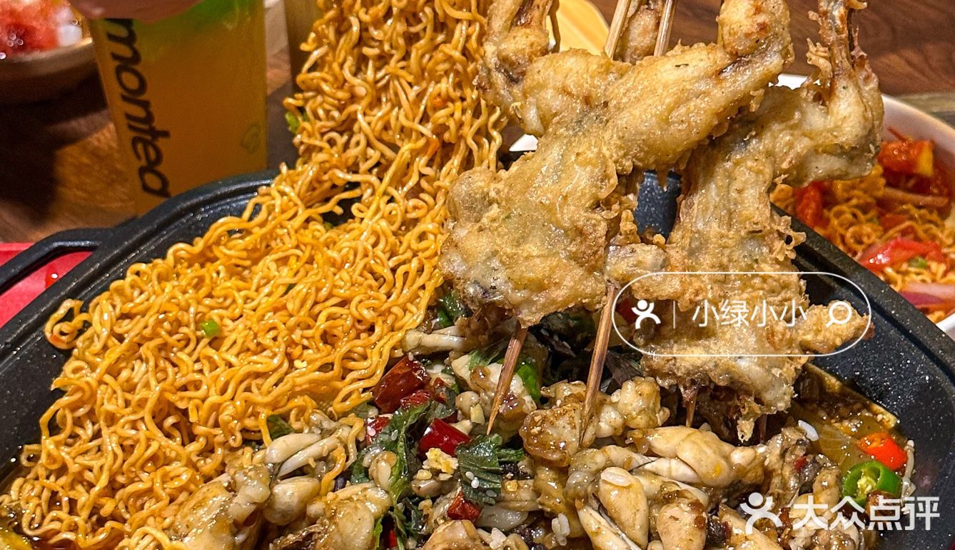 我也不想心动啊！可它是钢铁般的牛蛙呀！！