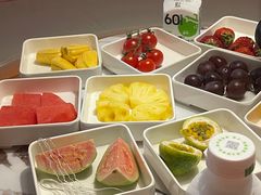 -涨巢·潮玩水疗局