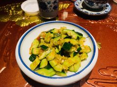 蒜茸拍黄瓜-缪氏川菜(深圳北站缤果空间店)