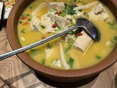 -耶里夏丽·丝路国际·新疆餐厅(浦东区东方路店)