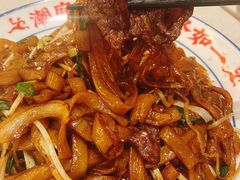 -潮庭港式茶餐厅·熊仔奶茶(同济广场店)