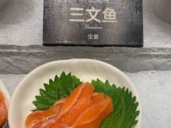 -雍容荟帝王蟹活龙虾展台自助(IFS黑金店)