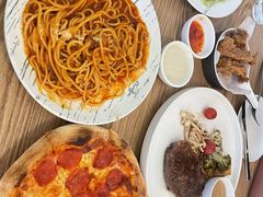 -home 逅·慕西餐厅