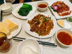 -香港新发烧腊茶餐厅(水围店)