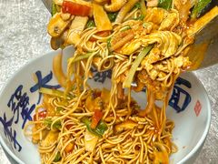 -李犟大爆鳝面·手工蟹黄包(湖滨西湖店)