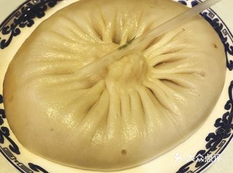 跟朋友一起回母校,就顺便来吃了早茶