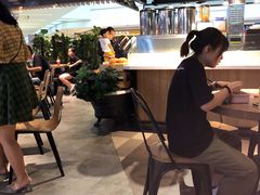 -食通天美食广场(华润万象城店)