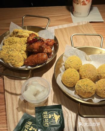 正谈炸鸡｜我就这样边骂边吃