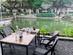 -喜洲吧·江畔老船厂·庭院餐厅(喜临院店)
