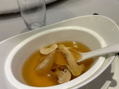 松茸炖花胶汤-世博源公馆·本帮融合菜·主题包厢·江景餐厅