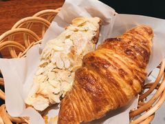 杏仁羊角-麦田工坊(月湖店)