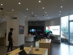 -华为授权体验店(中山公园来福士)
