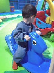 -咘隆家族儿童乐园(凯旋广场店)