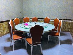 包厢-马白开来特色羊排揪片子  (总店)