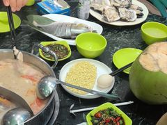 -小海豚•老字号海鲜餐厅(天涯店)