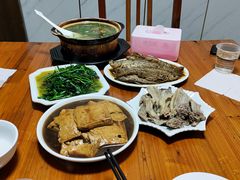 -山里人家土菜馆(茅山店)