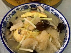 古镇炒三鲜-邱记私房菜·十八年本地菜