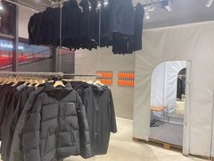 -迪桑特DESCENTE(北京三里屯BLANC店)