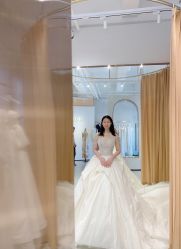 点击看大图 -GODDESS WHITE婚纱礼服(鹏城动力大厦店)
