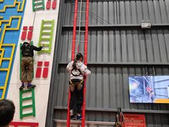 -极限PLAY运动娱乐新世界·团建派对表演休闲馆·室内高空游乐园