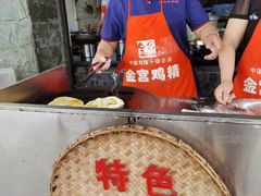-大众跷脚牛肉馆·非遗传承单位(峨眉山店)
