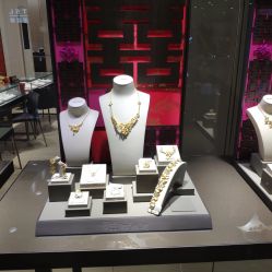 -周生生Chow Sang Sang(天津恒隆广场店)