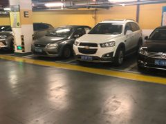 -久光百货-地下停车场