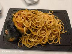 -龙虾酒吧扒房(宁波香格里拉店)
