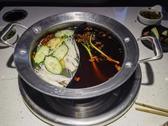 -钢管厂五区小郡肝串串香(滨江店)