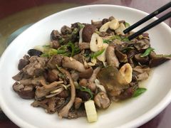 -邱二餐馆