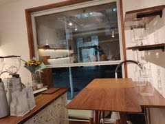 -Line 咖啡(石厦花园店)