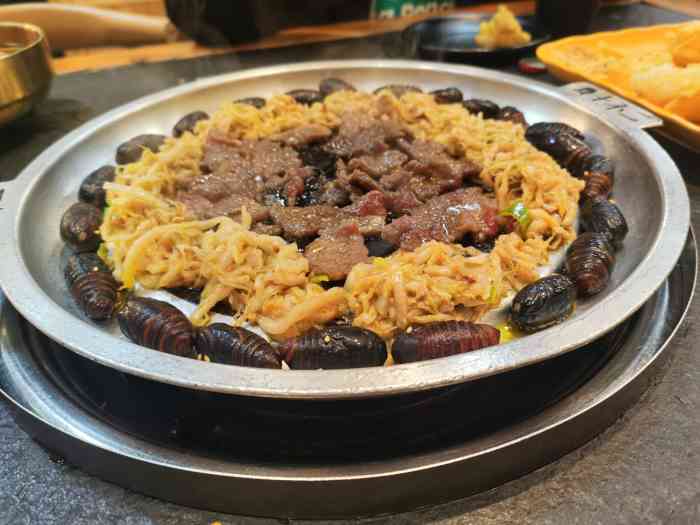 鸿汇源石板煎肉