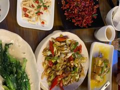 -隔壁老王·家常云南菜(花巷店)