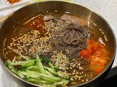 -延小二烤串店(银泰店)