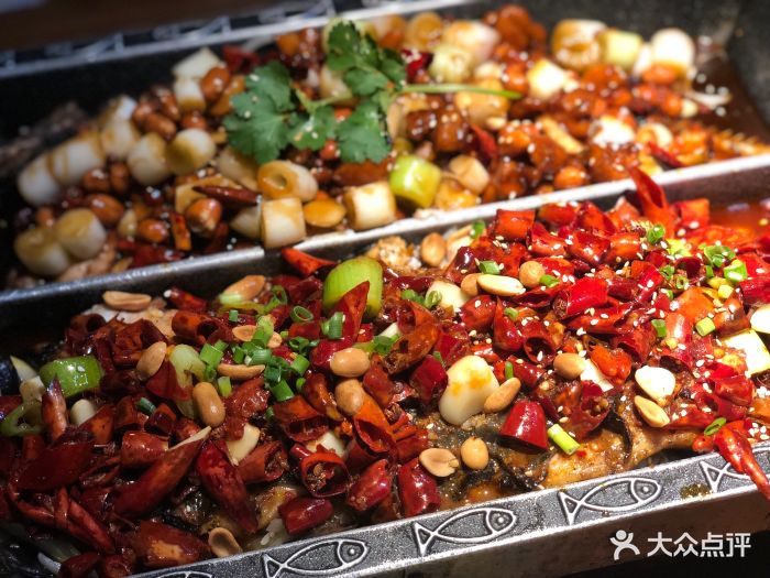 宫保鸡丁烤鱼(清江鱼/斤)