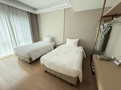 -苏州山塘街华贸姑苏里酒店