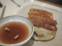 招牌脆皮锅贴-春家·非遗手工小吃(徐汇万科广场店)