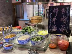 自助调料区-长春富力万达文华酒店-集·味自助餐厅
