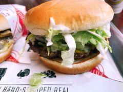 一重奏汉堡-FATBURGER 特富客汉堡(外交公寓店)
