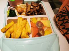 -阿妮叶李(光谷世界城店)