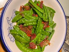 荷兰豆炒香肠-井水小厨·湘菜(活力广场店)