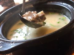 排骨粥小-颐和•海鲜砂锅粥•啫啫煲(奥林匹克广场店)