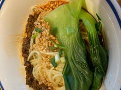 -蓉李记成都名小吃(武汉经开万达店)