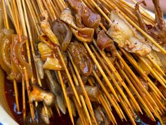 -拈签一笑黄牛肉辣卤串串