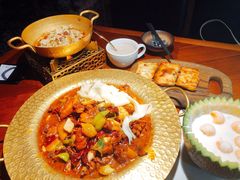 新疆大盘鸡-楼兰新疆主题餐厅(坂田佳华领汇广场店)
