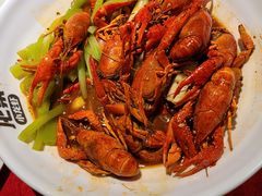 -龙巢盱眙龙虾·牛蛙·烧烤宵夜(八卦岭店)