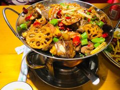 阿妈腊排骨干锅-民食香·腊排骨野生菌美食(木府店)