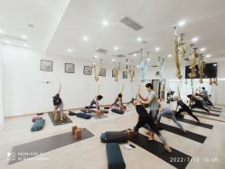 -一伽瑜伽·普拉提